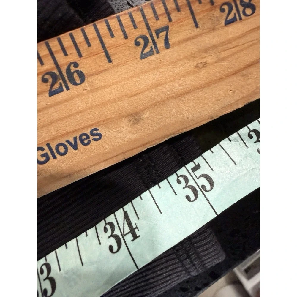 Alo Yoga High-Waist Legit Leggings Black Varsity Stripe Ribbed‎ Sz M